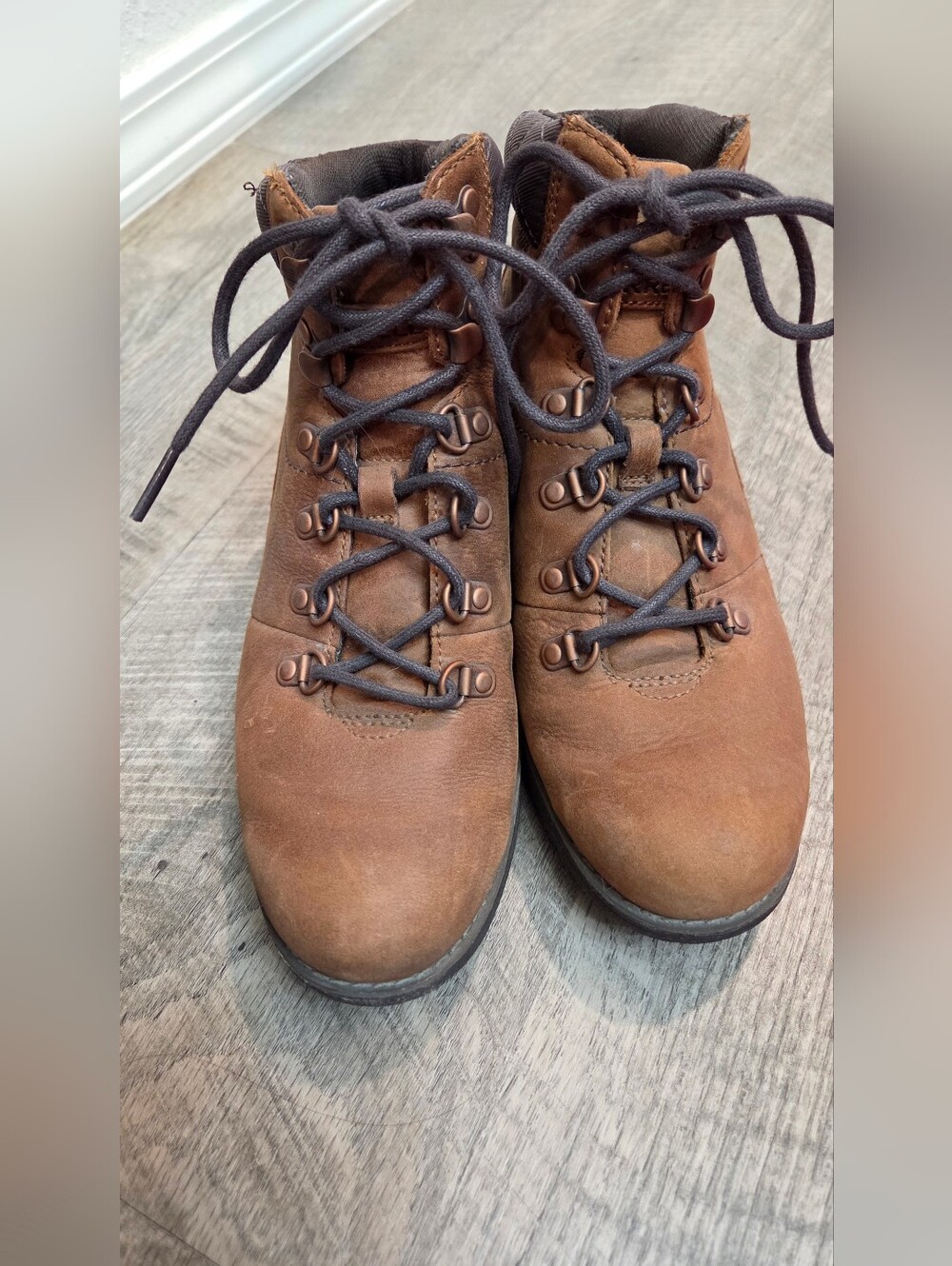 Merrell Brown Leather Hiking Ankle Boots with Black Laces